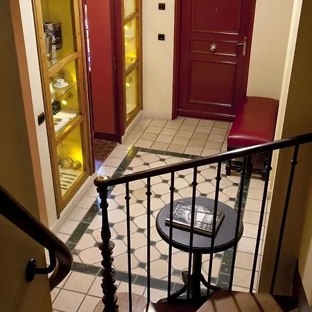 La Maison Saint Germain Апарт-отель 3*